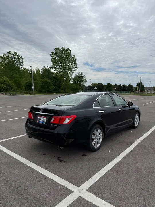 2008 Lexus ES 5th Gen - Image 5 of 12