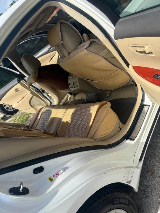 2008 Lexus ES 5th Gen - Image 13 of 14