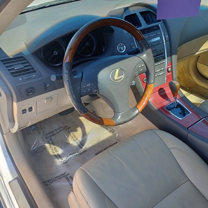 2008 Lexus ES 5th Gen - Image 8 of 18