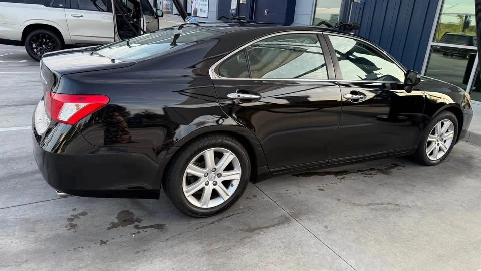 2008 Lexus ES 5th Gen - Image 17 of 20
