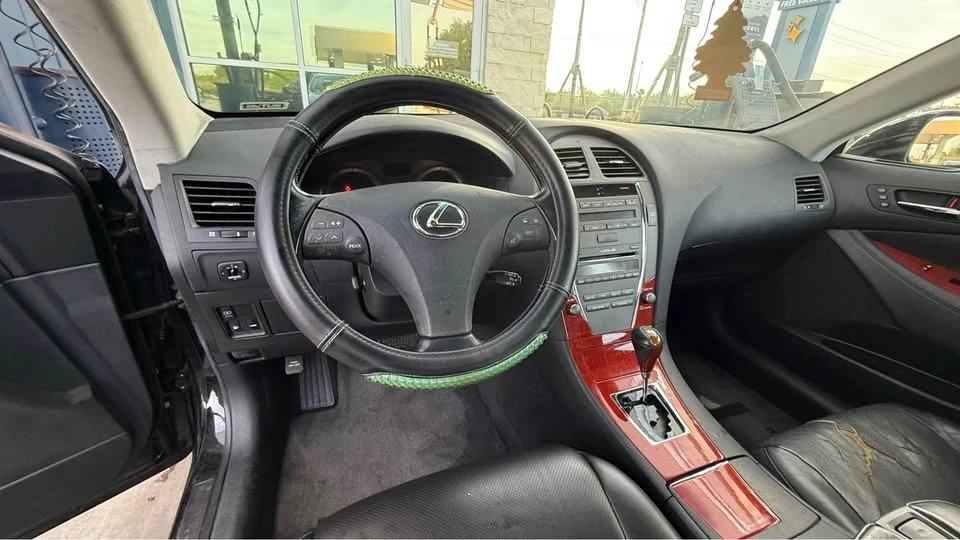 2008 Lexus ES 5th Gen - Image 7 of 20