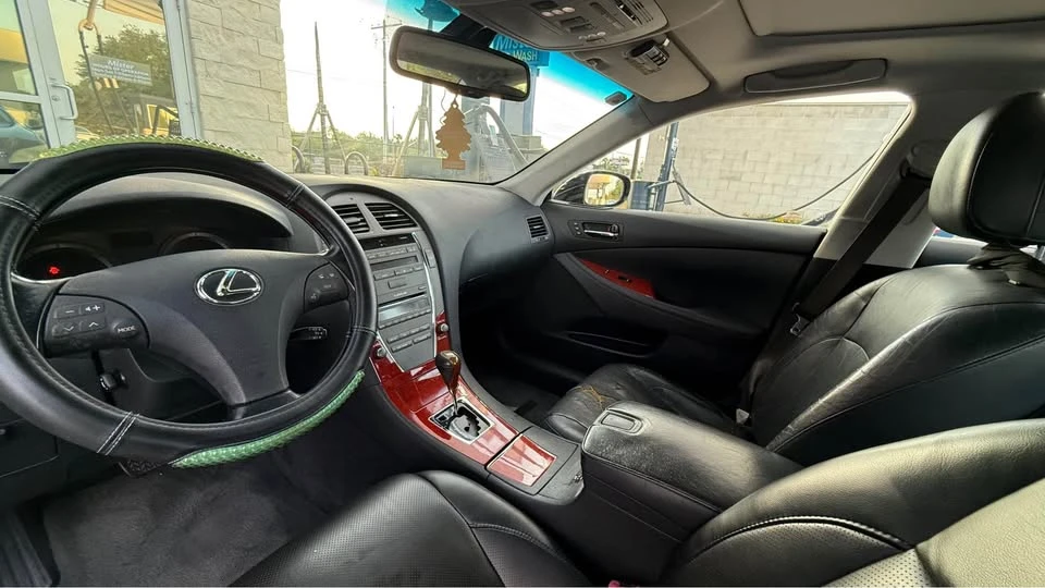 2008 Lexus ES 5th Gen - Image 8 of 20
