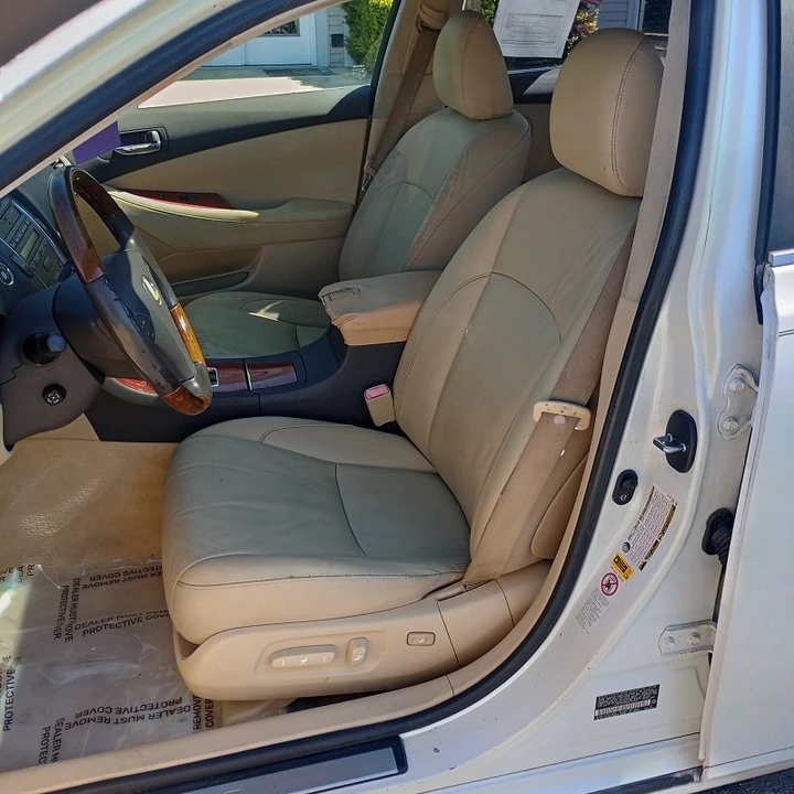 2008 Lexus ES 5th Gen - Image 11 of 18
