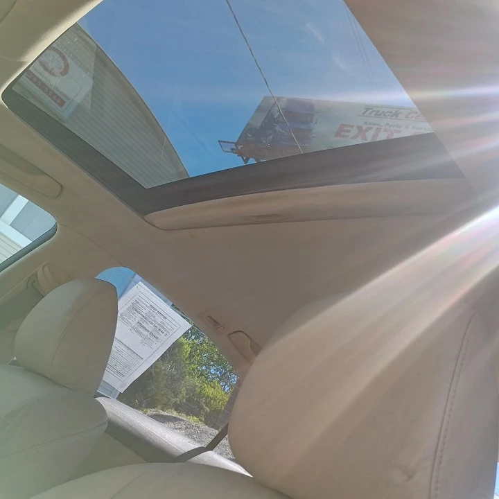2008 Lexus ES 5th Gen - Image 12 of 18