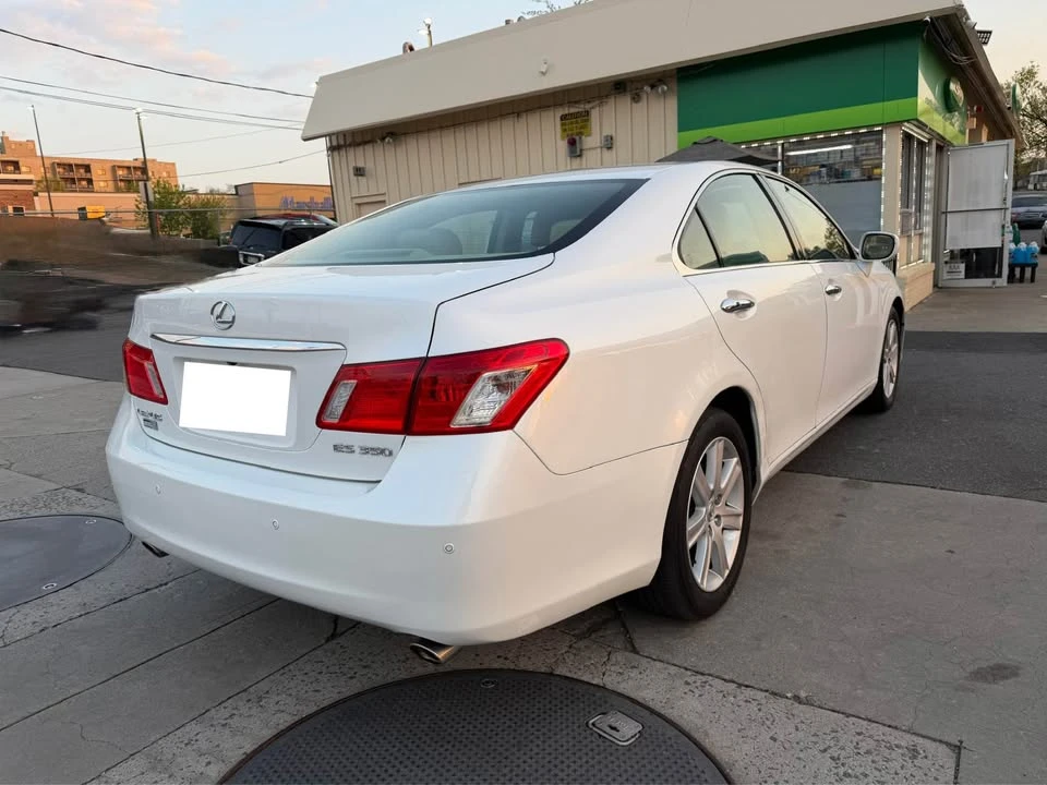 2008 Lexus ES 5th Gen - Image 6 of 20