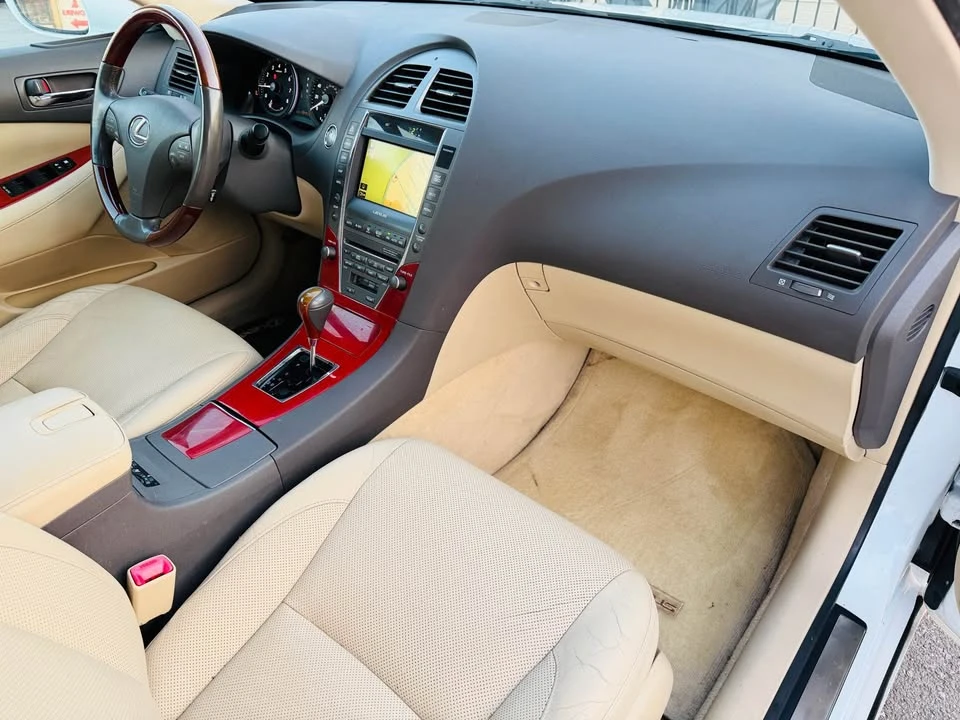 2008 Lexus ES 5th Gen - Image 14 of 20