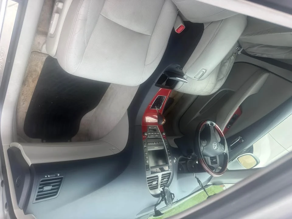 2008 Lexus ES 5th Gen - Image 7 of 11