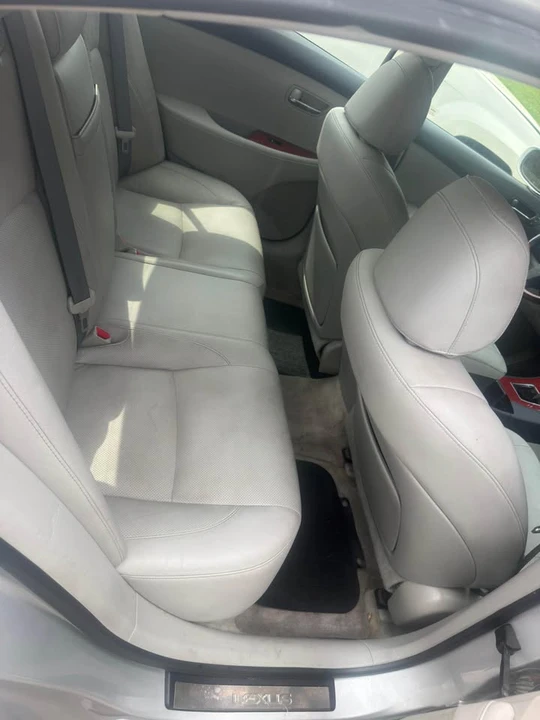 2008 Lexus ES 5th Gen - Image 10 of 11