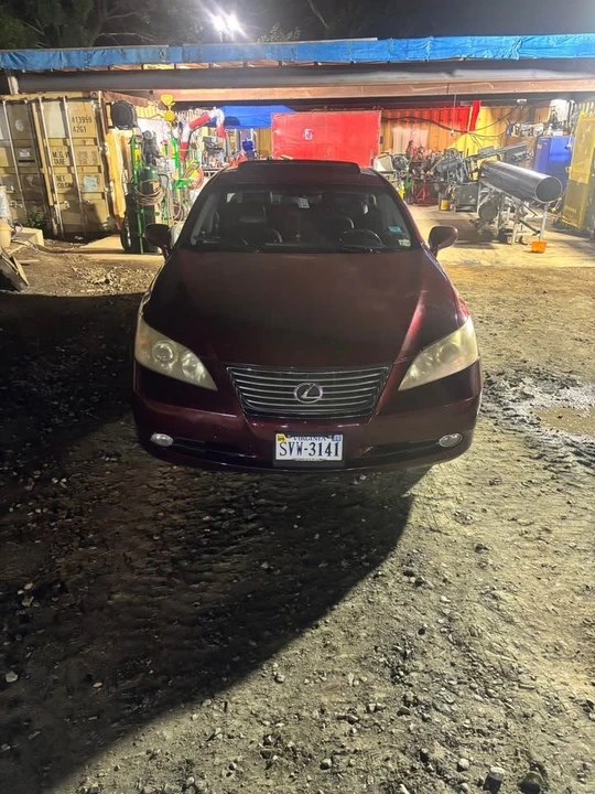 2008 Lexus ES 5th Gen - Image 2 of 11