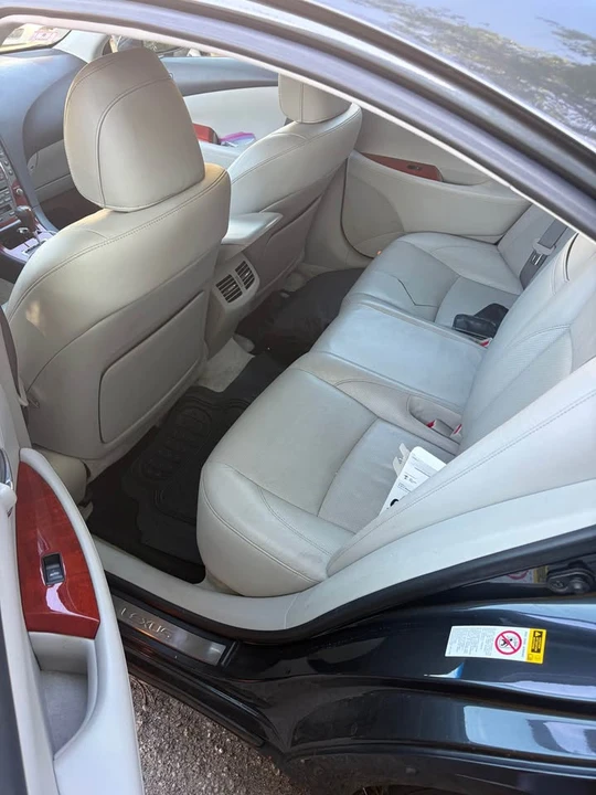 2008 Lexus ES 5th Gen - Image 6 of 8