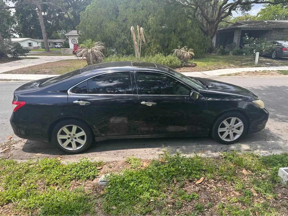 2008 Lexus ES 5th Gen - Image 4 of 10