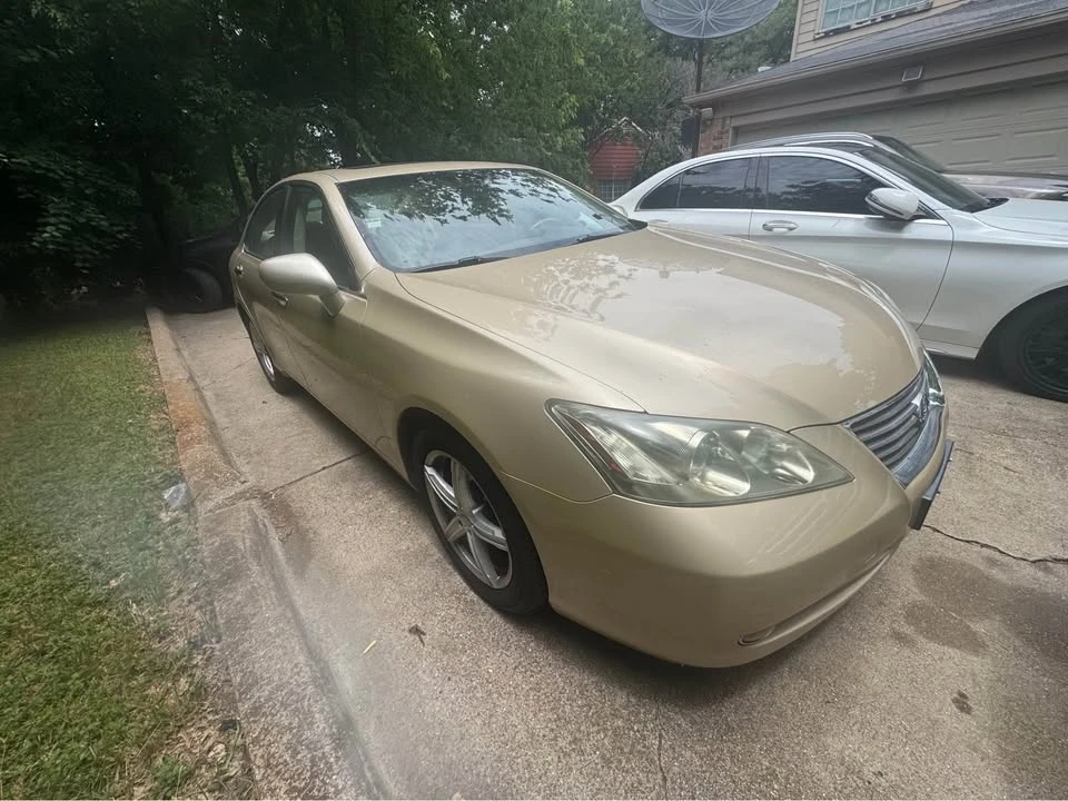 2008 Lexus ES 5th Gen - Image 3 of 11