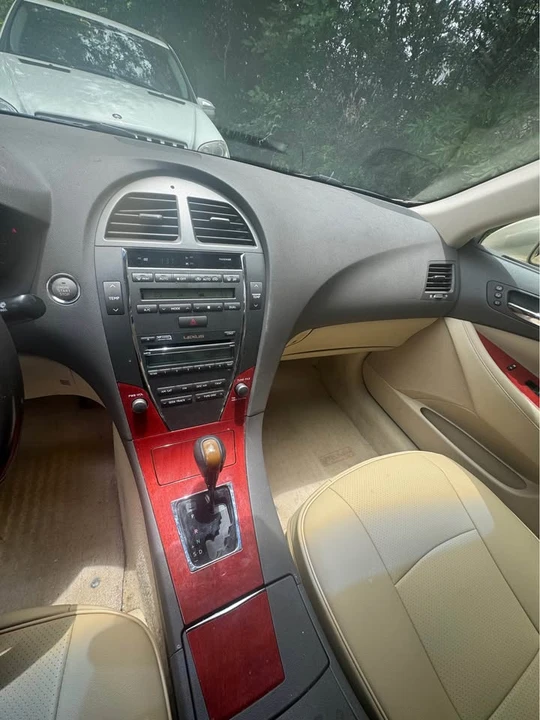 2008 Lexus ES 5th Gen - Image 8 of 11