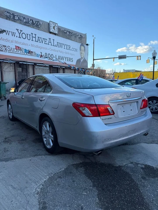 2008 Lexus ES 5th Gen - Image 6 of 20