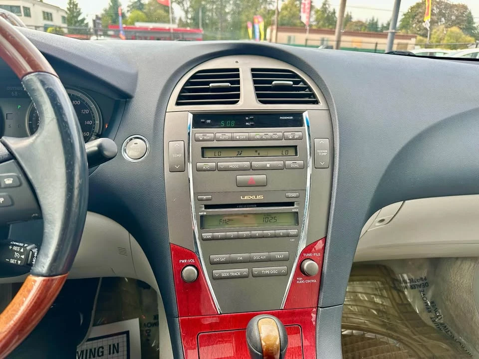 2008 Lexus ES 4th Gen - Image 17 of 17