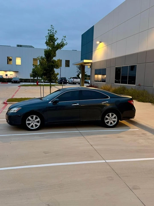 2008 Lexus ES 5th Gen - Image 7 of 20