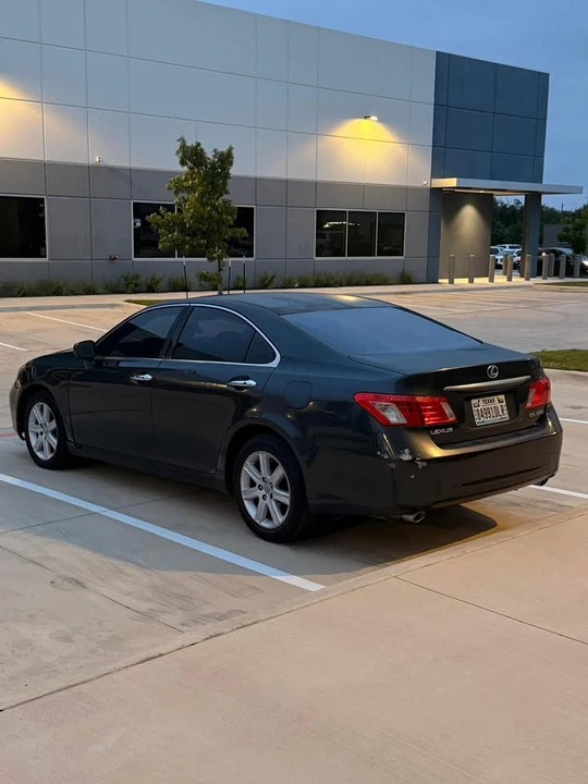 2008 Lexus ES 5th Gen - Image 16 of 20