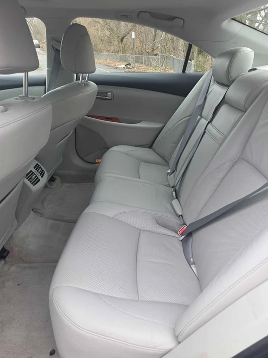 2008 Lexus ES 5th Gen - Image 13 of 14