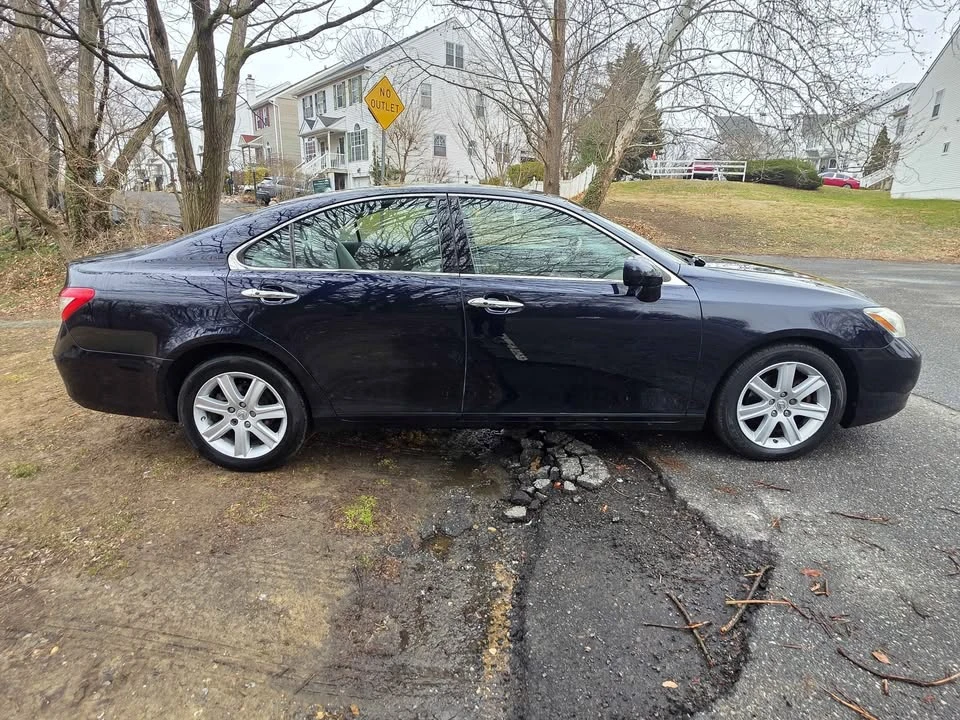 2008 Lexus ES 5th Gen - Image 7 of 16
