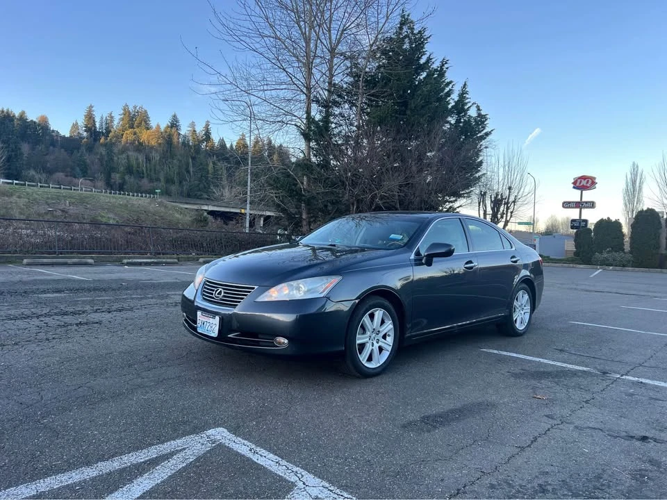 2008 Lexus ES 5th Gen - Image 2 of 14