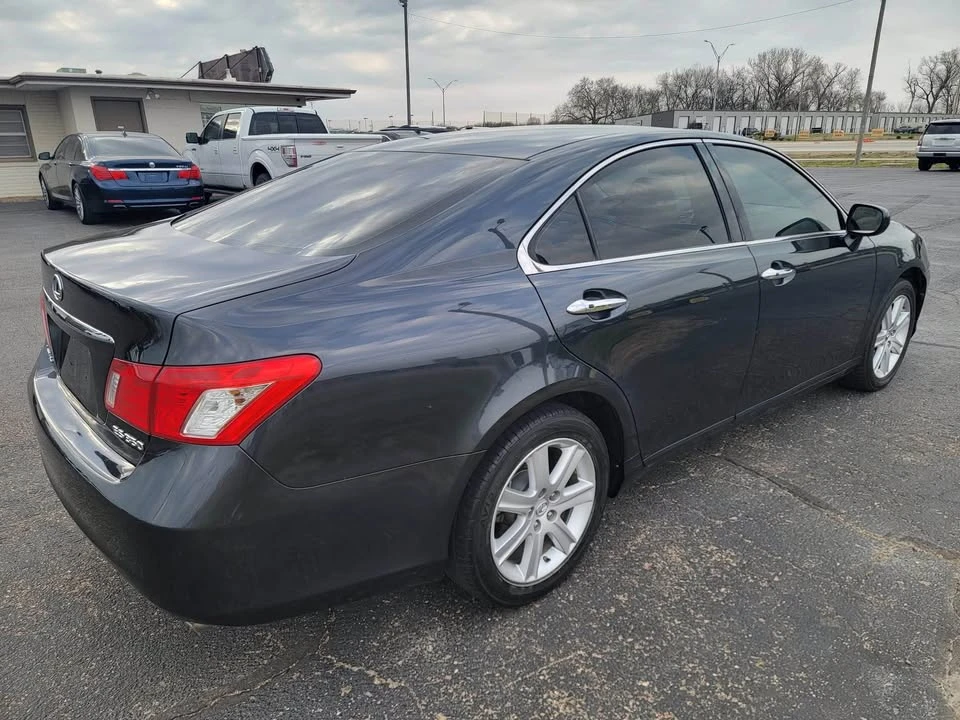 2008 Lexus ES 5th Gen - Image 5 of 13