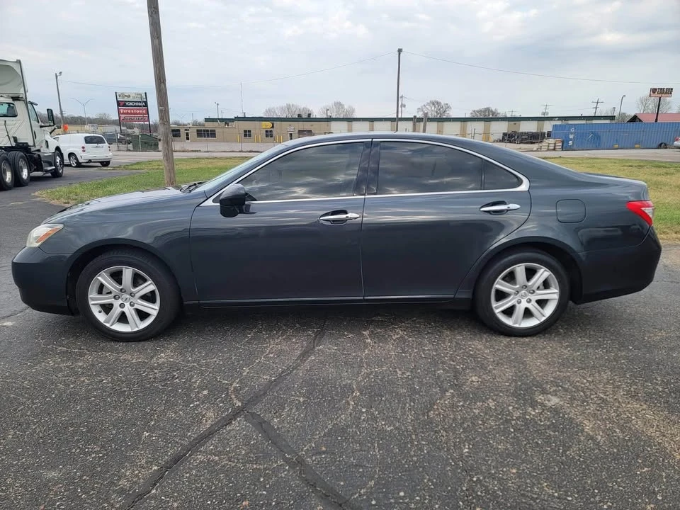 2008 Lexus ES 5th Gen - Image 7 of 13