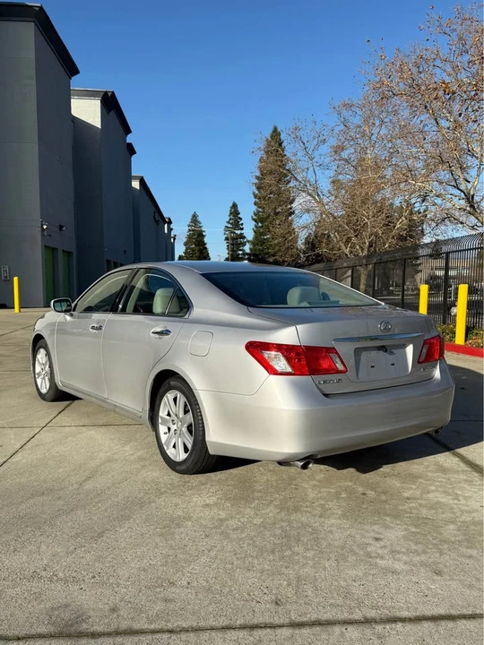 2008 Lexus ES 5th Gen - Image 6 of 19