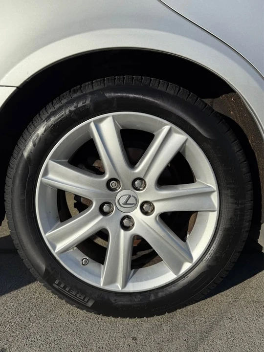2008 Lexus ES 5th Gen - Image 17 of 19