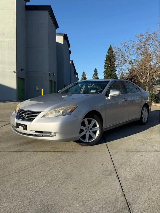 2008 Lexus ES 5th Gen - Image 16 of 19
