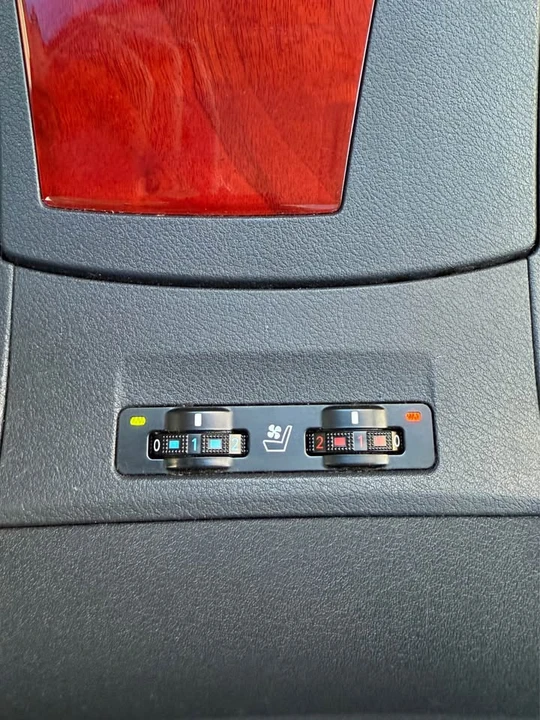 2008 Lexus ES 5th Gen - Image 10 of 19