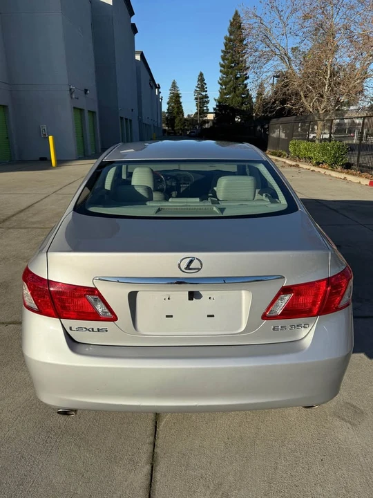 2008 Lexus ES 5th Gen - Image 4 of 19