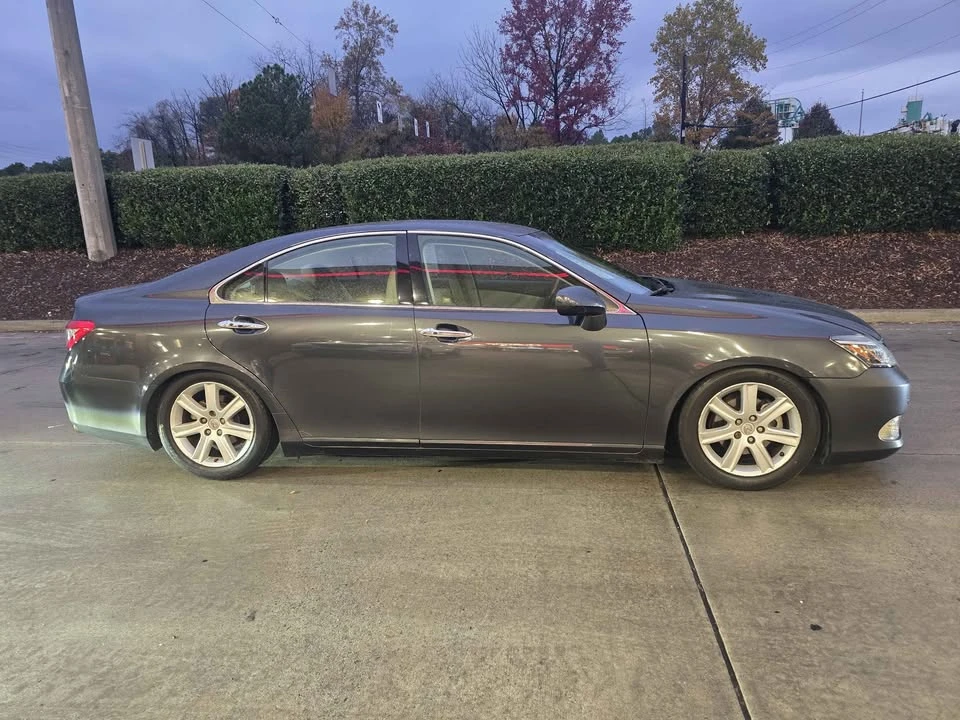2008 Lexus ES 5th Gen - Image 5 of 19