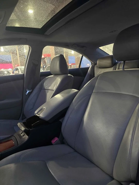 2008 Lexus ES 5th Gen - Image 15 of 19