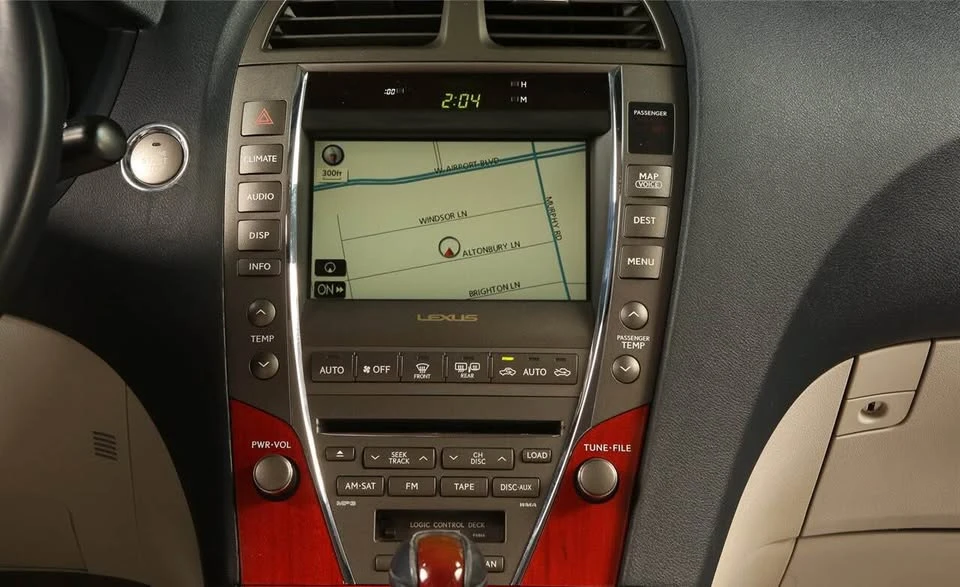 2008 Lexus ES 4th Gen - Image 9 of 20