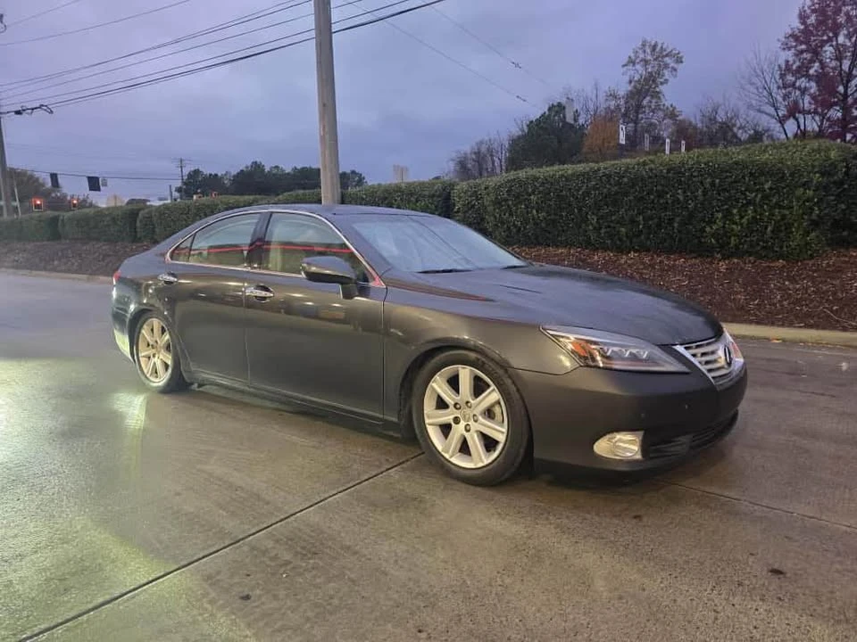 2008 Lexus ES 5th Gen - Image 5 of 17