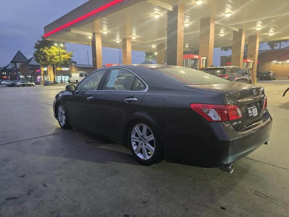 2008 Lexus ES 5th Gen - Image 6 of 17