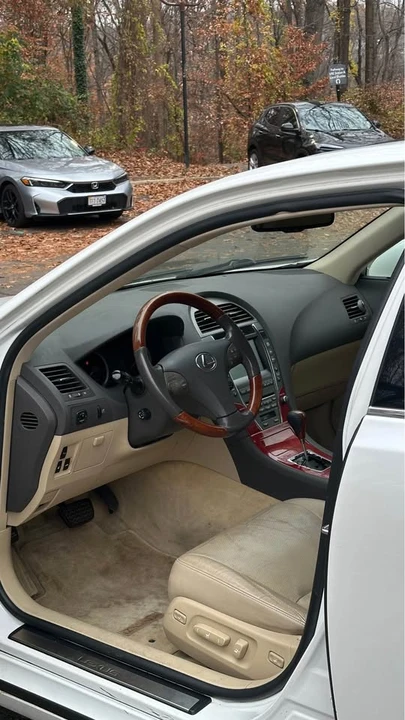 2008 Lexus ES 4th Gen - Image 5 of 9