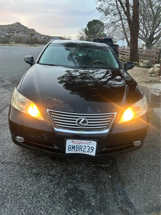 2008 Lexus ES 4th Gen - Image 4 of 10