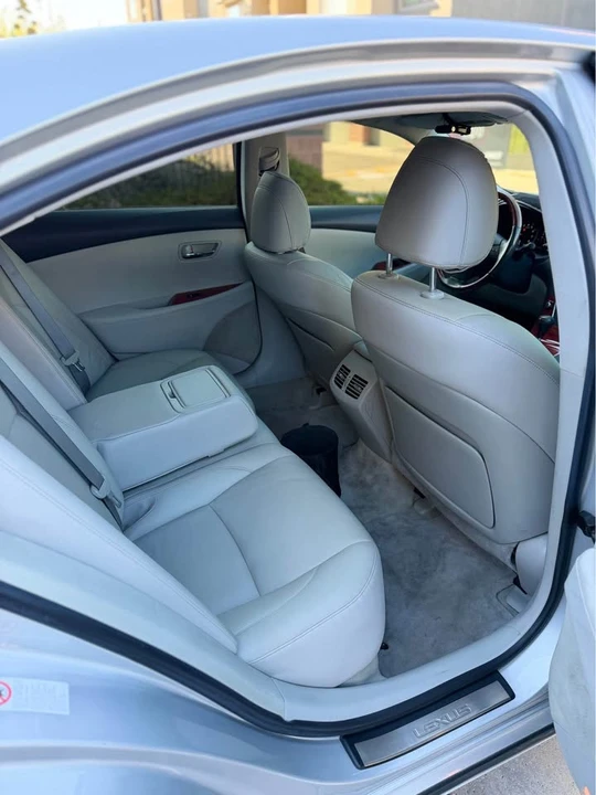 2008 Lexus ES 5th Gen - Image 12 of 20