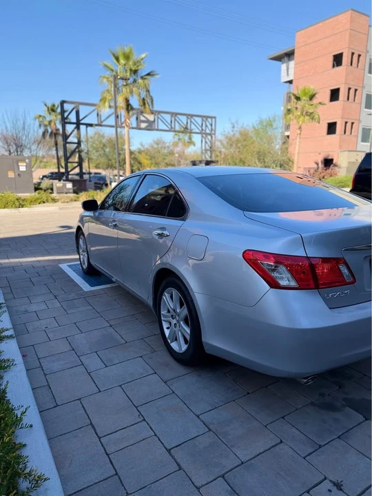 2008 Lexus ES 5th Gen - Image 8 of 20