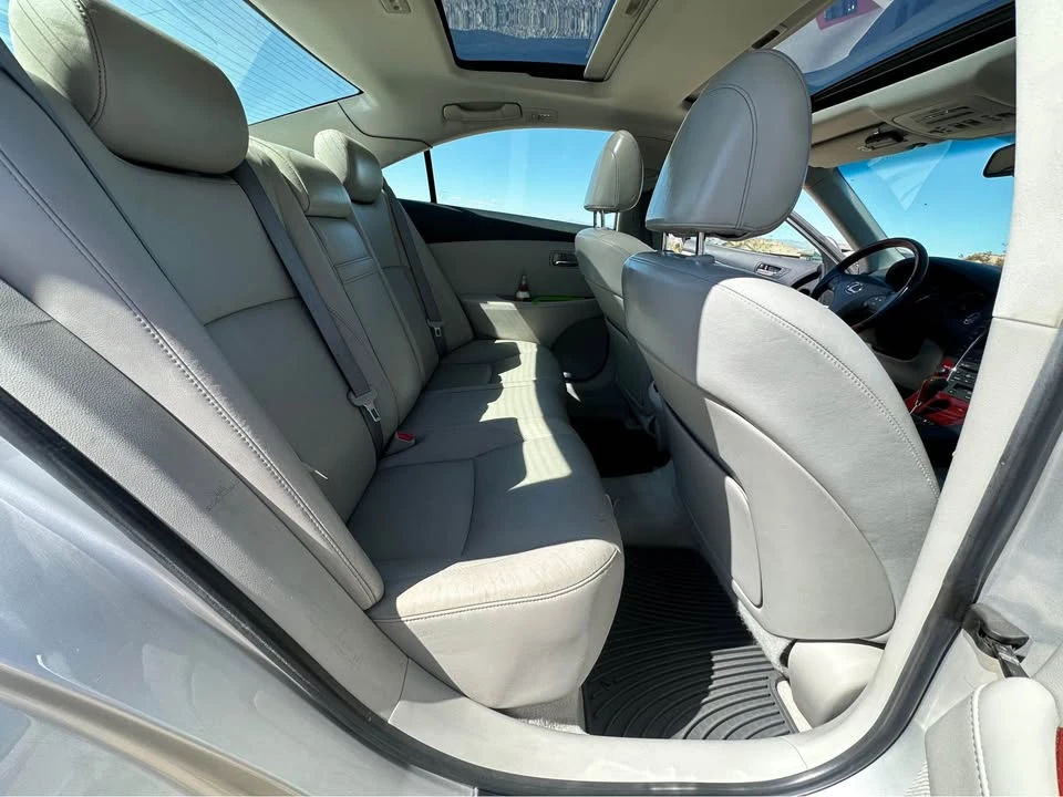 2008 Lexus ES 5th Gen - Image 9 of 20