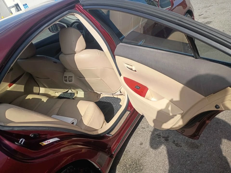 2008 Lexus ES 5th Gen - Image 13 of 14