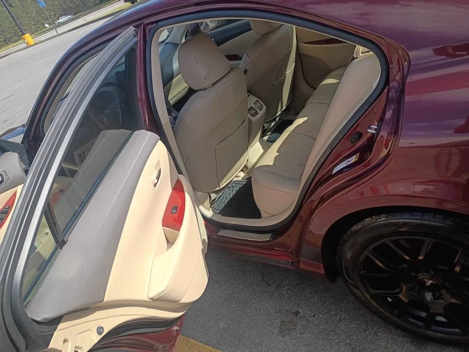 2008 Lexus ES 5th Gen - Image 12 of 14