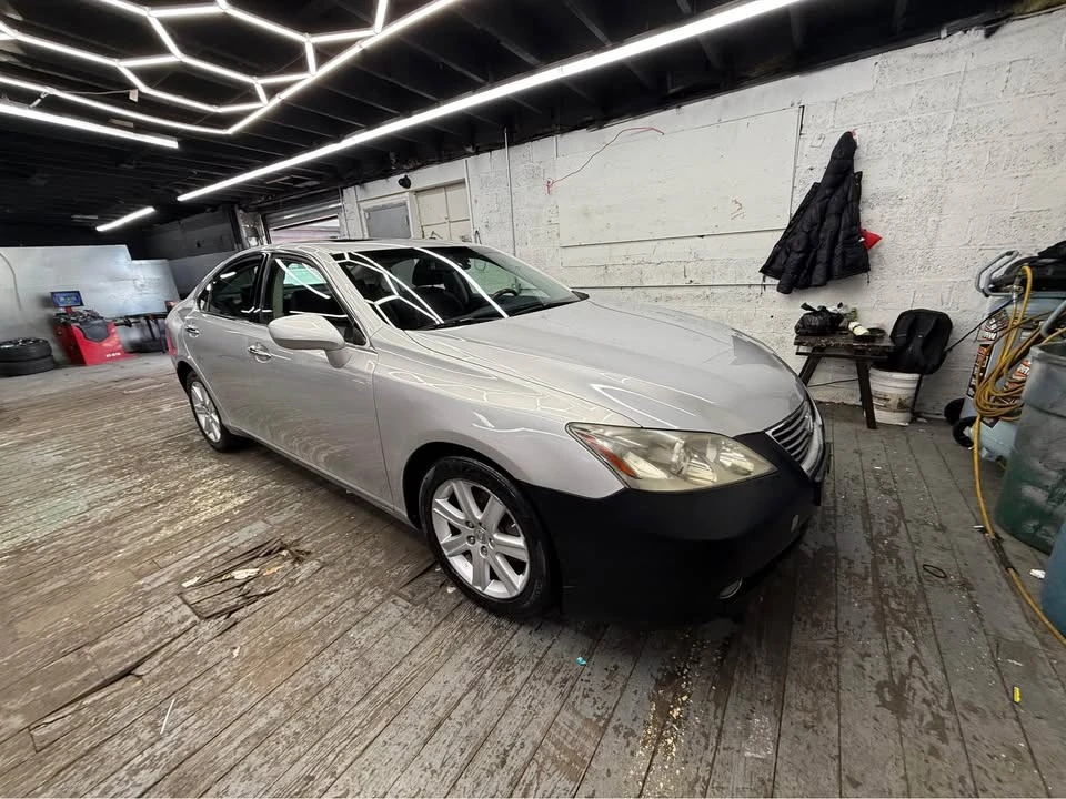 2008 Lexus ES 5th Gen - Image 5 of 8