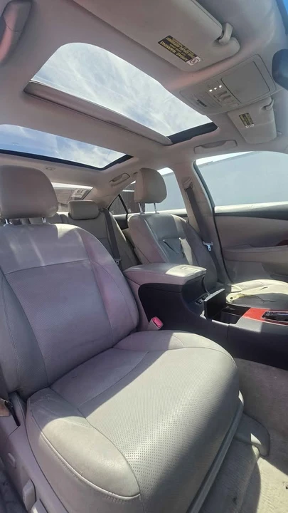2008 Lexus ES 5th Gen - Image 5 of 6