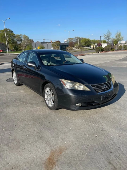 2008 Lexus ES 5th Gen - Image 2 of 6