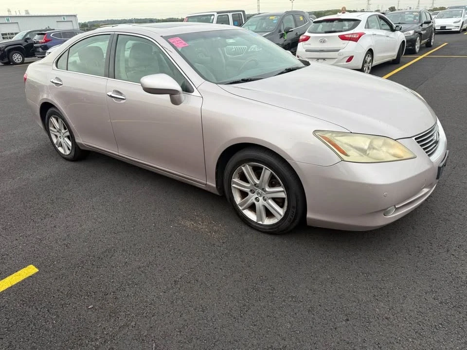 2008 Lexus ES 5th Gen - Image 12 of 15