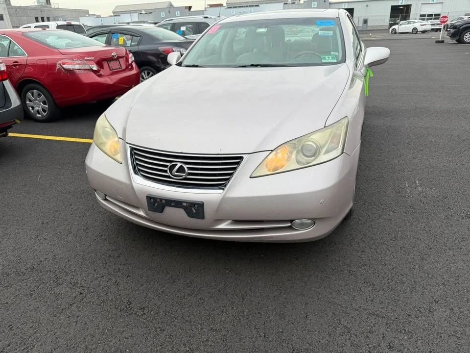 2008 Lexus ES 5th Gen - Image 10 of 15