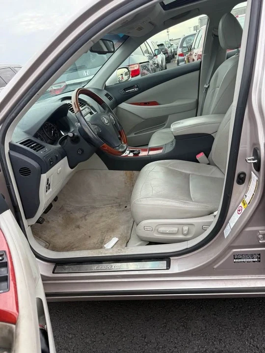 2008 Lexus ES 5th Gen - Image 9 of 15