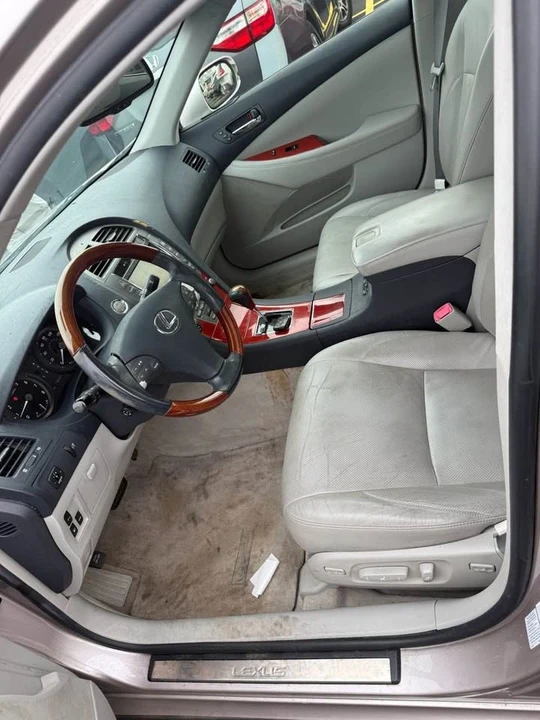2008 Lexus ES 5th Gen - Image 14 of 15